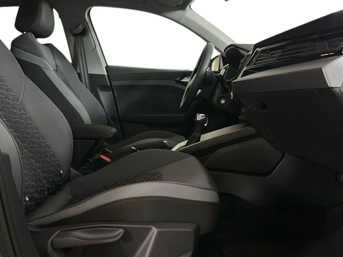 Audi A1 Sportback usata a Napoli (7)