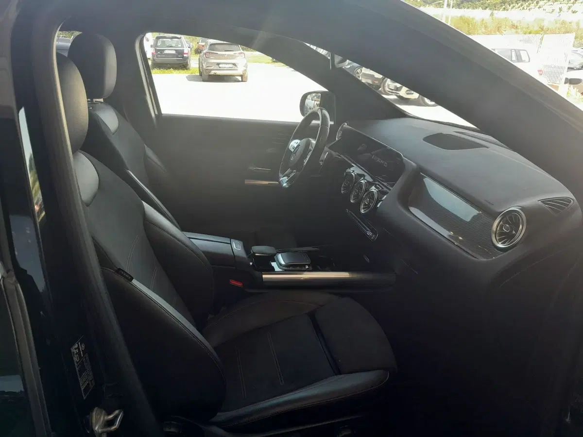 Mercedes-Benz GLA SUV usata a Asti (10)