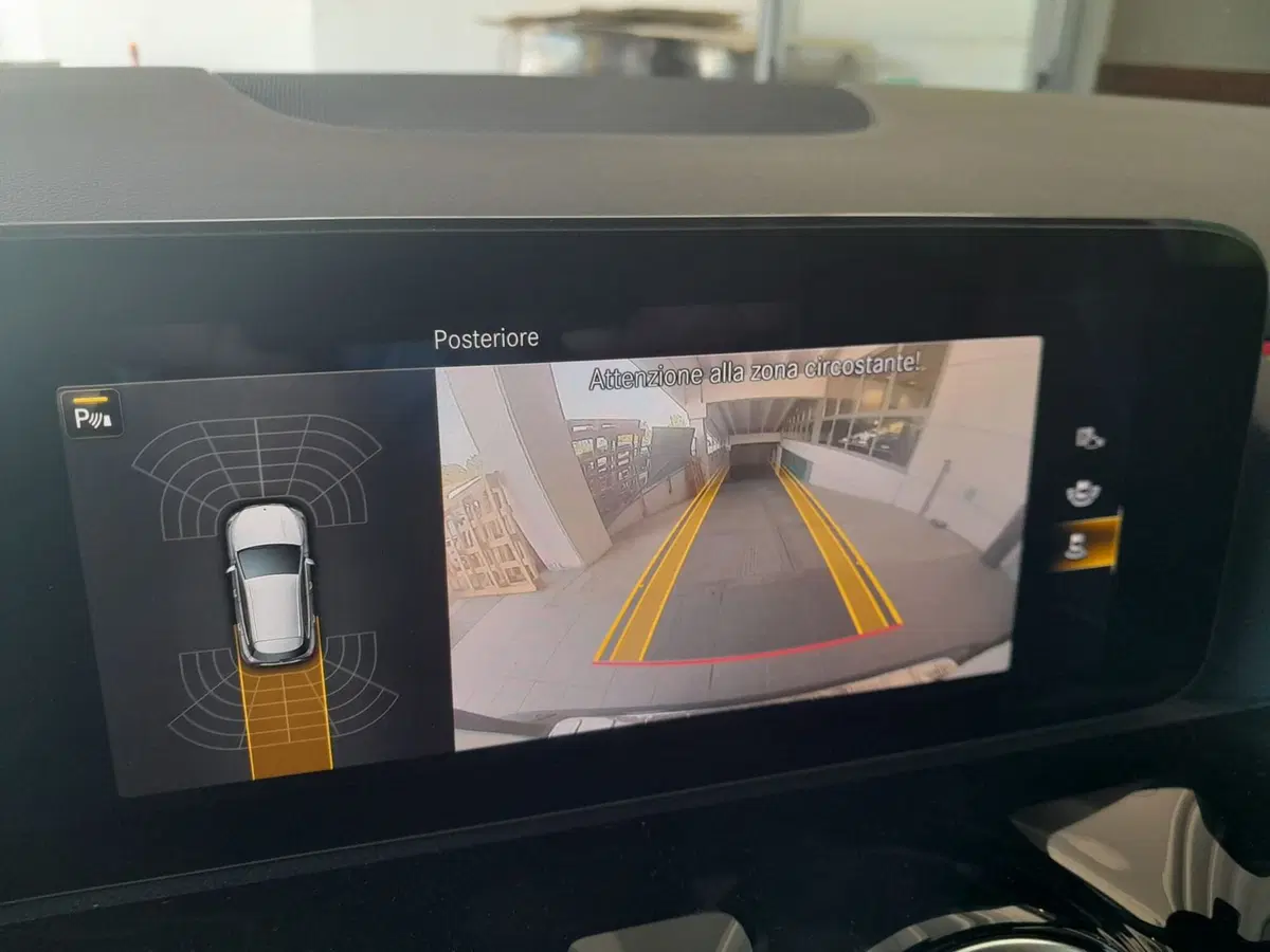 Mercedes-Benz GLA SUV usata a Asti (17)