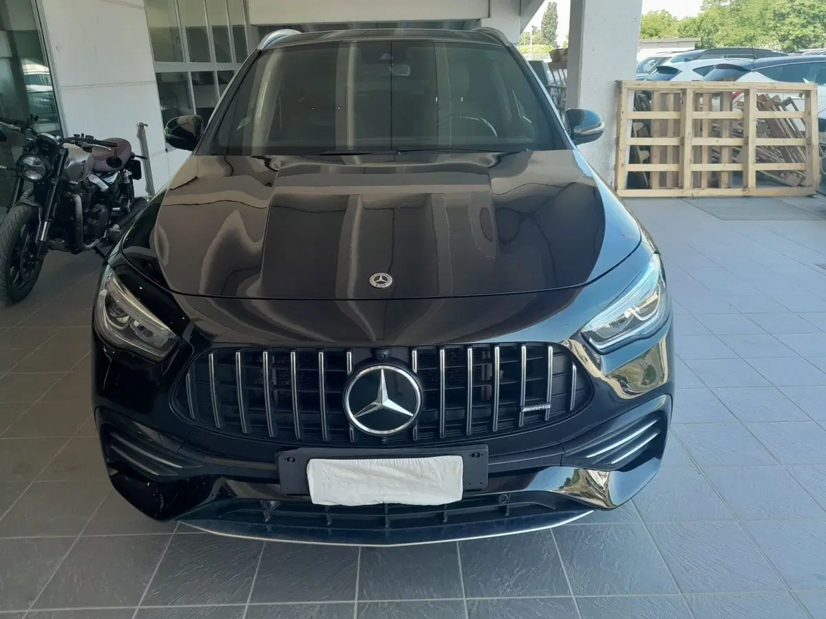 Mercedes-Benz GLA SUV usata a Asti (2)