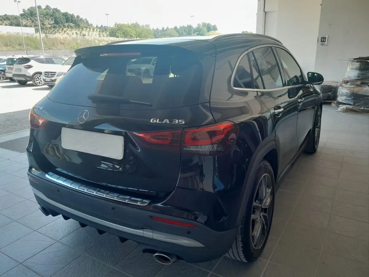 Mercedes-Benz GLA SUV usata a Asti (5)