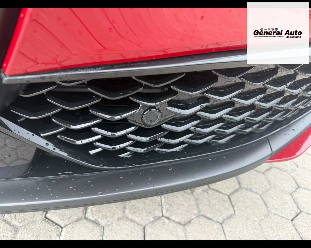 Alfa Romeo Tonale nuova a Lucca (9)
