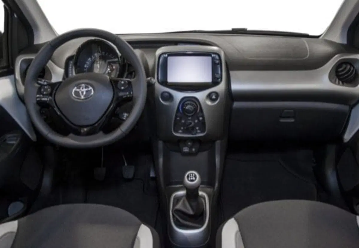 Toyota Aygo usata a Palermo (10)