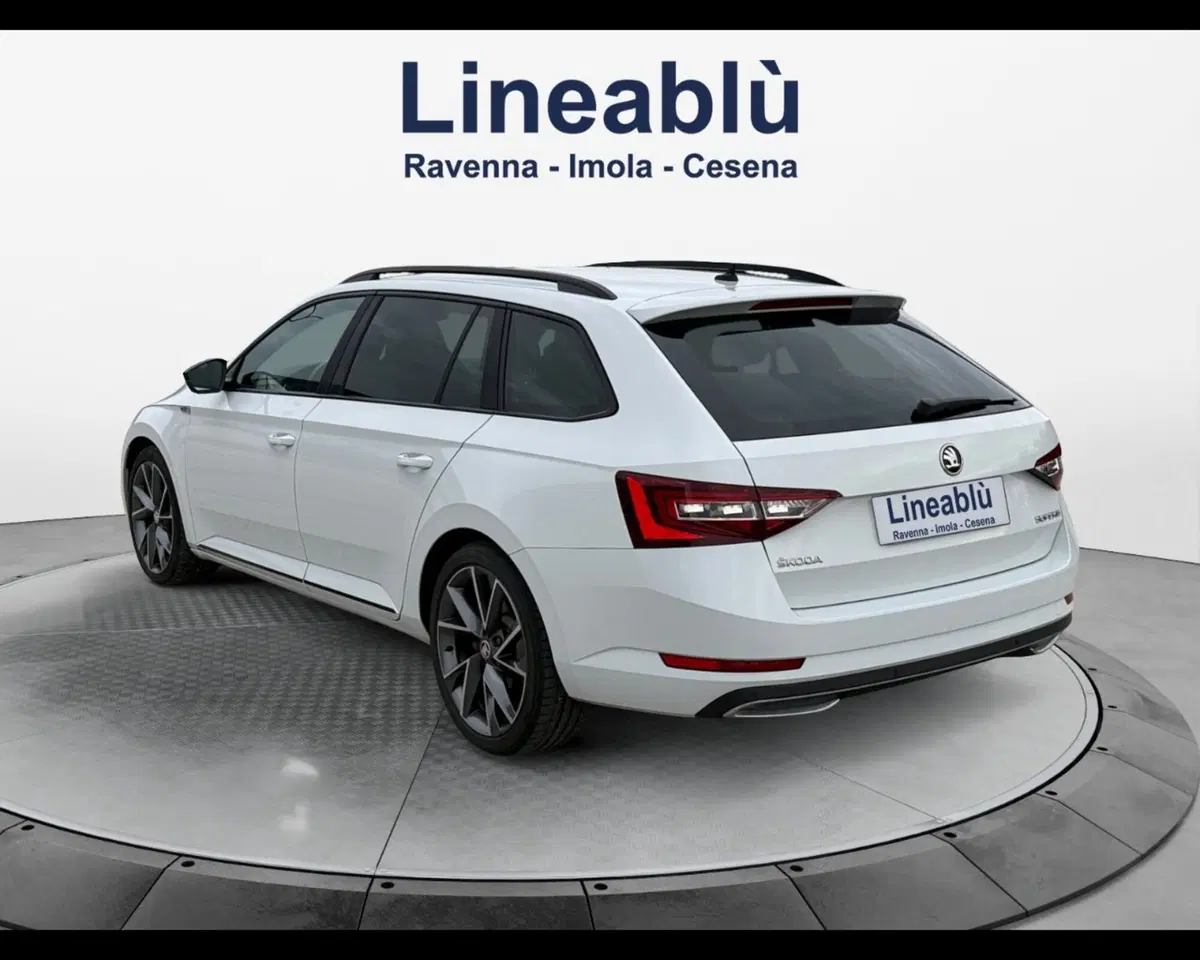 Skoda Superb Station Wagon usata a Forlì-Cesena (3)