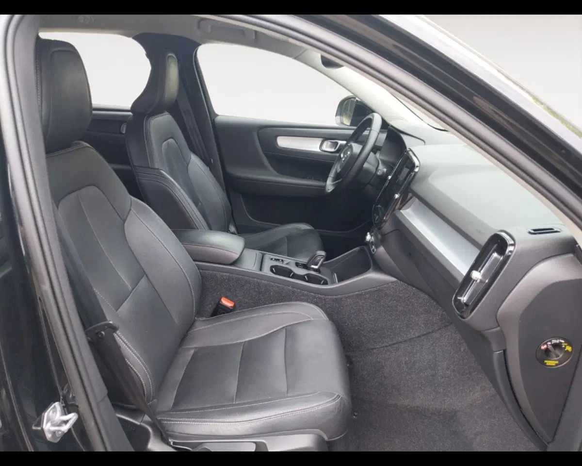 Volvo XC40 usata a Forlì-Cesena (15)