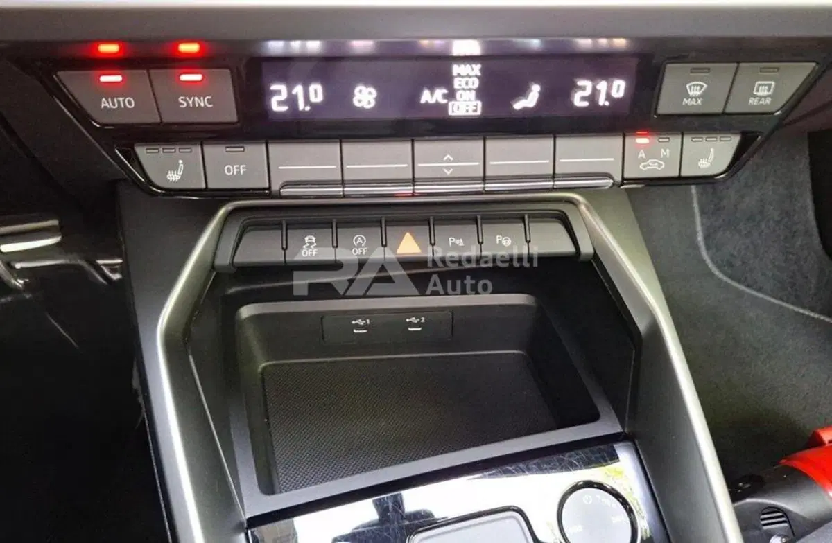 Audi A3 Sedan usata a Lecco (9)
