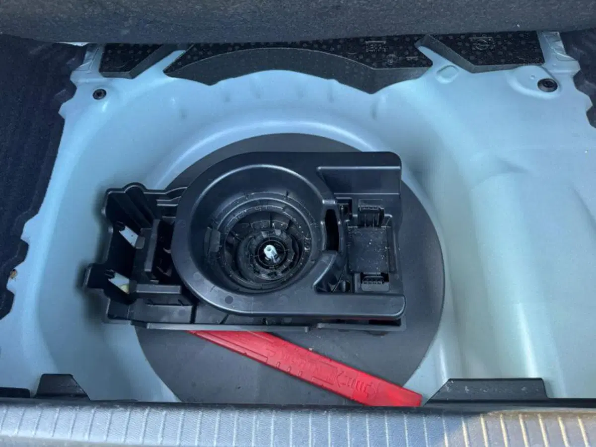 Lancia Ypsilon usata a Salerno (13)