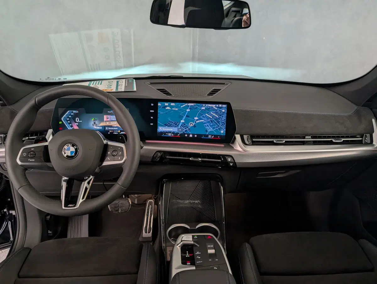 BMW X1 nuova a Salerno (16)
