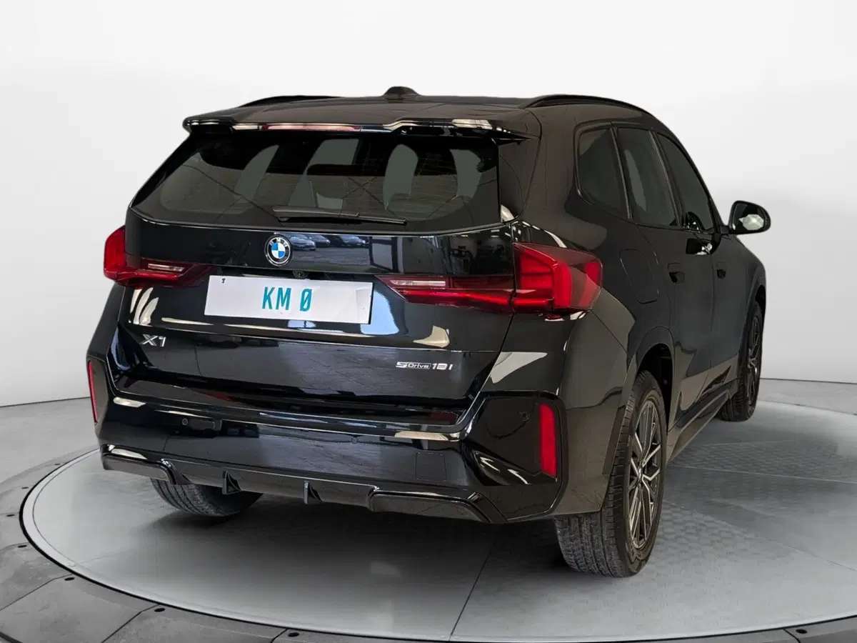 BMW X1 nuova a Salerno (3)