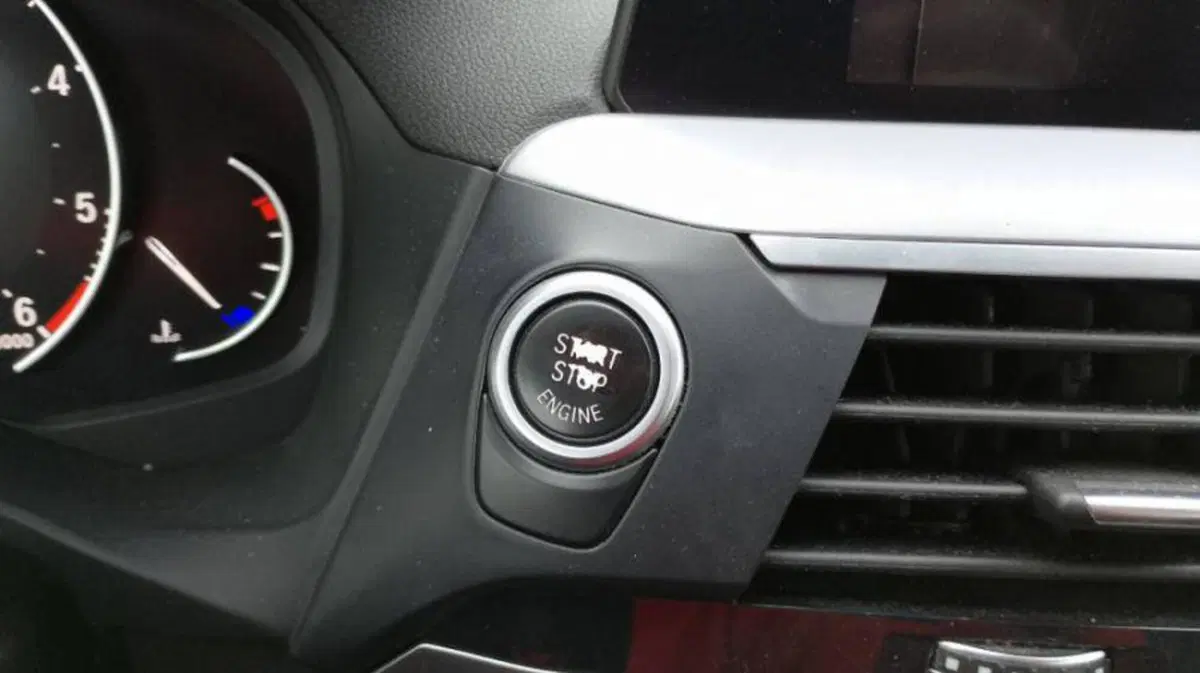 BMW X4 usata a Salerno (13)