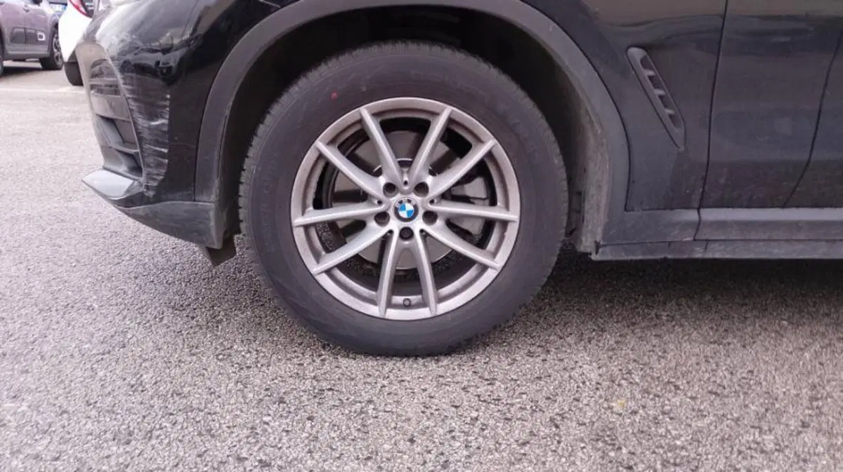 BMW X4 usata a Salerno (17)