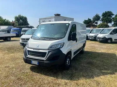 Peugeot Boxer Furgone 330 2.2 BlueHDi 140 S&amp;S PC-TN Furgone Premium del 2020 usata a Fisciano
