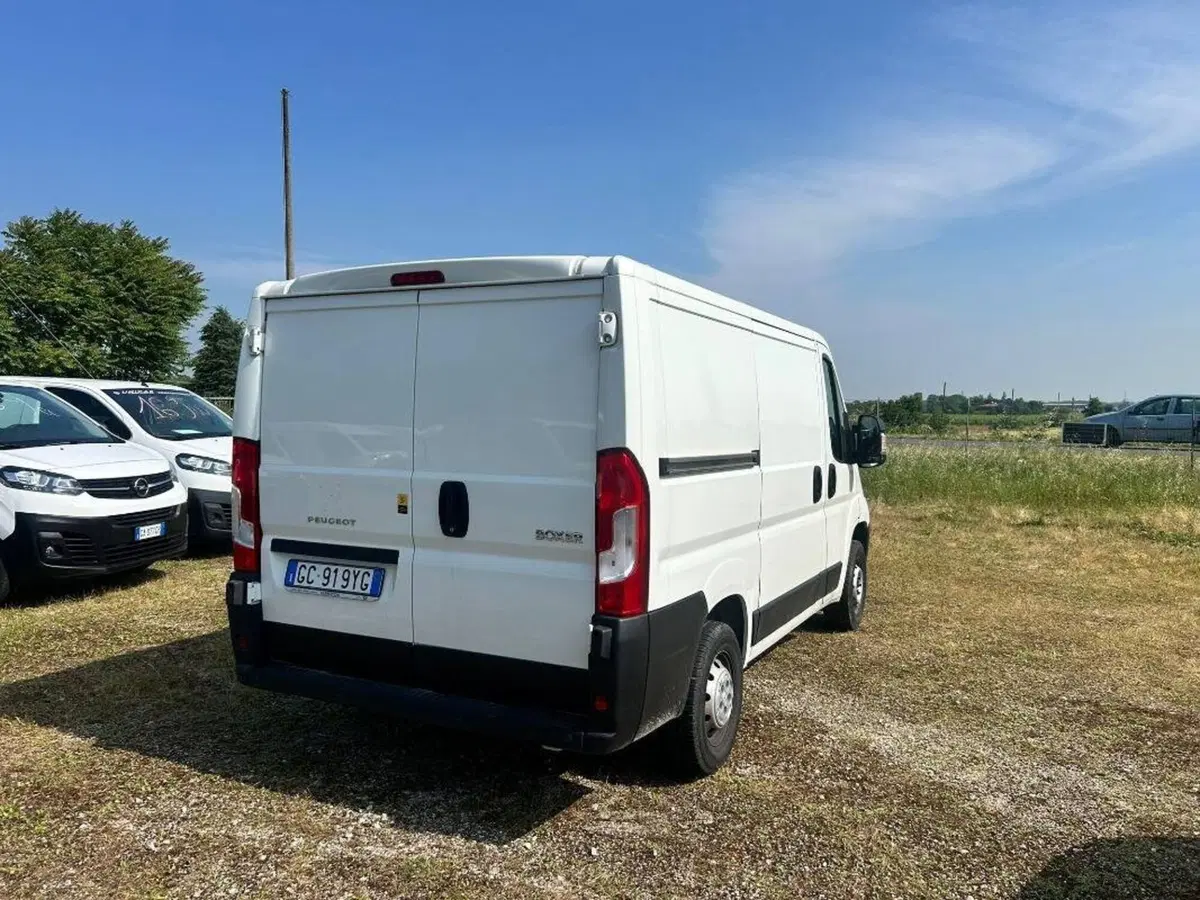 Peugeot Boxer Furgone usata a Salerno (4)