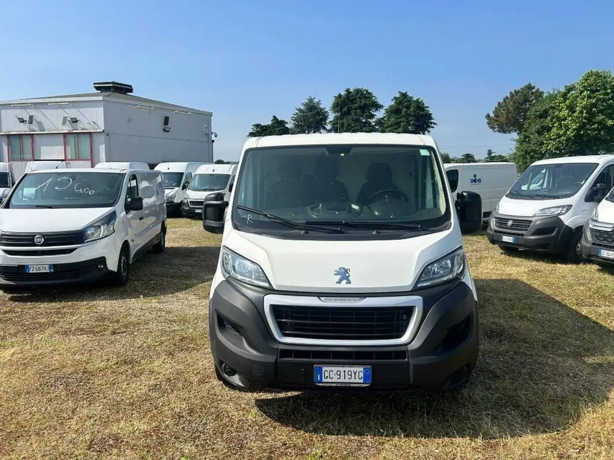 Peugeot Boxer Furgone usata a Salerno (9)