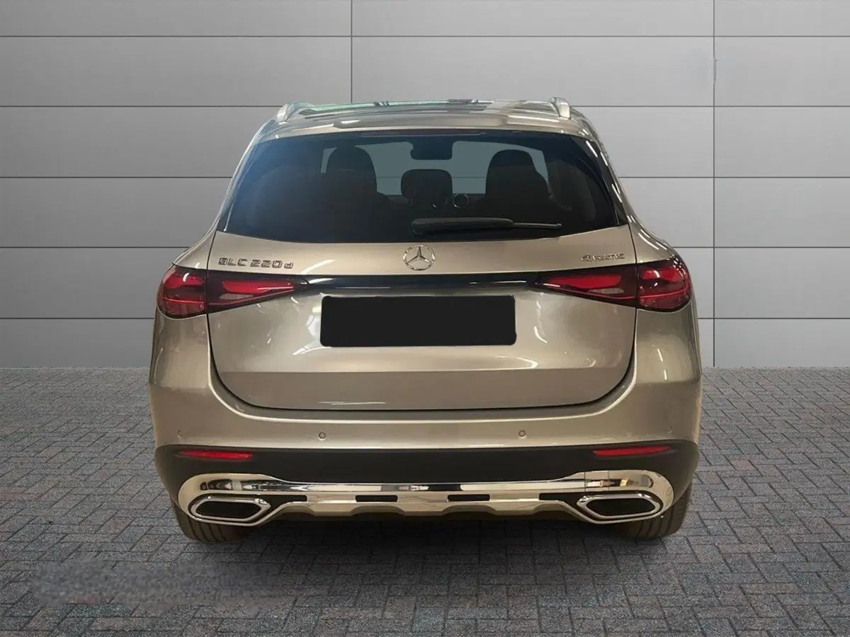 Mercedes-Benz GLC Coupé usata a Prato (4)