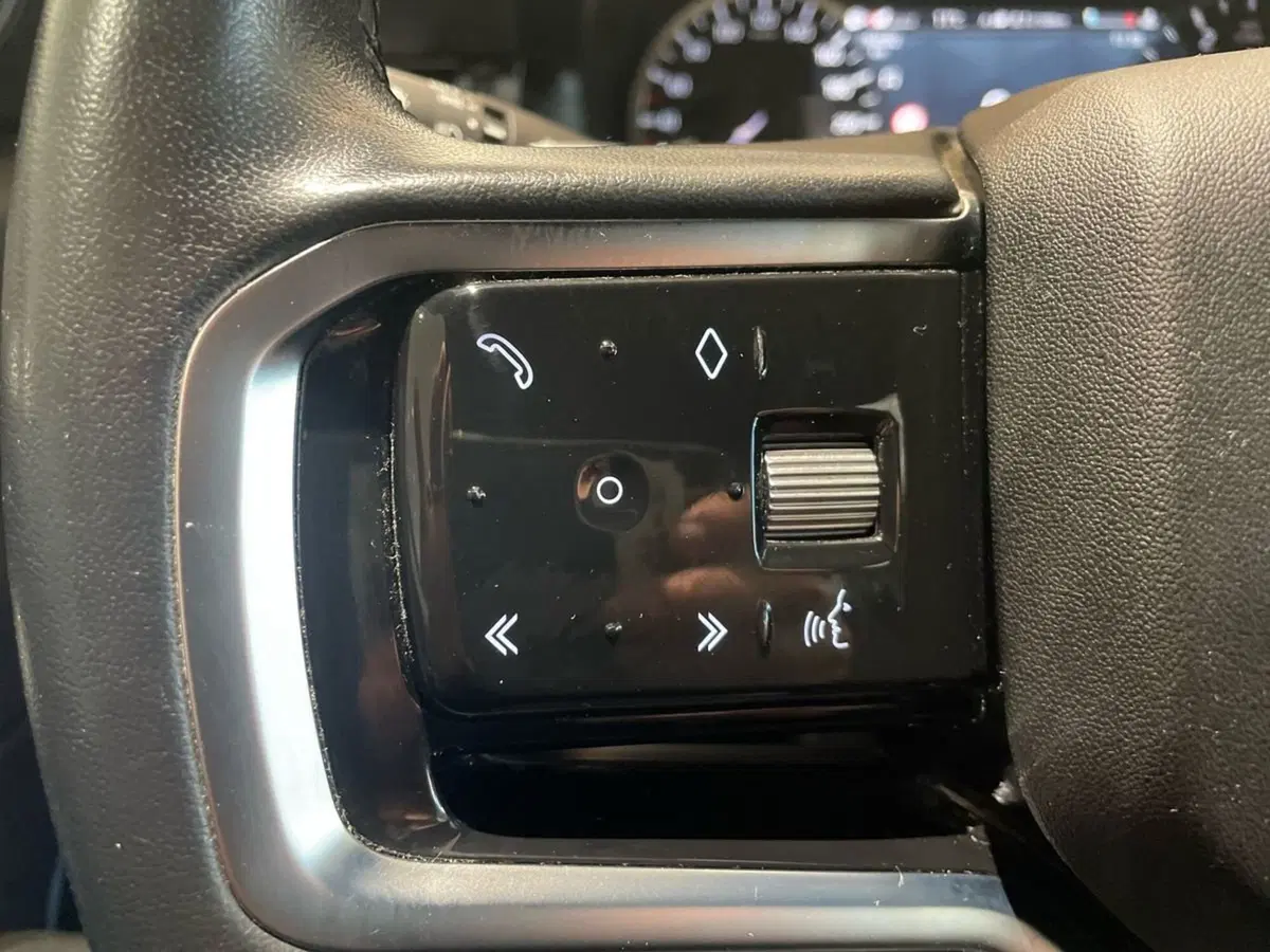 Land Rover Discovery Sport usata a Prato (19)