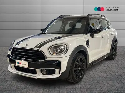 MINI Mini Countryman 2.0 Cooper D Essential Countryman del 2019 usata a Prato