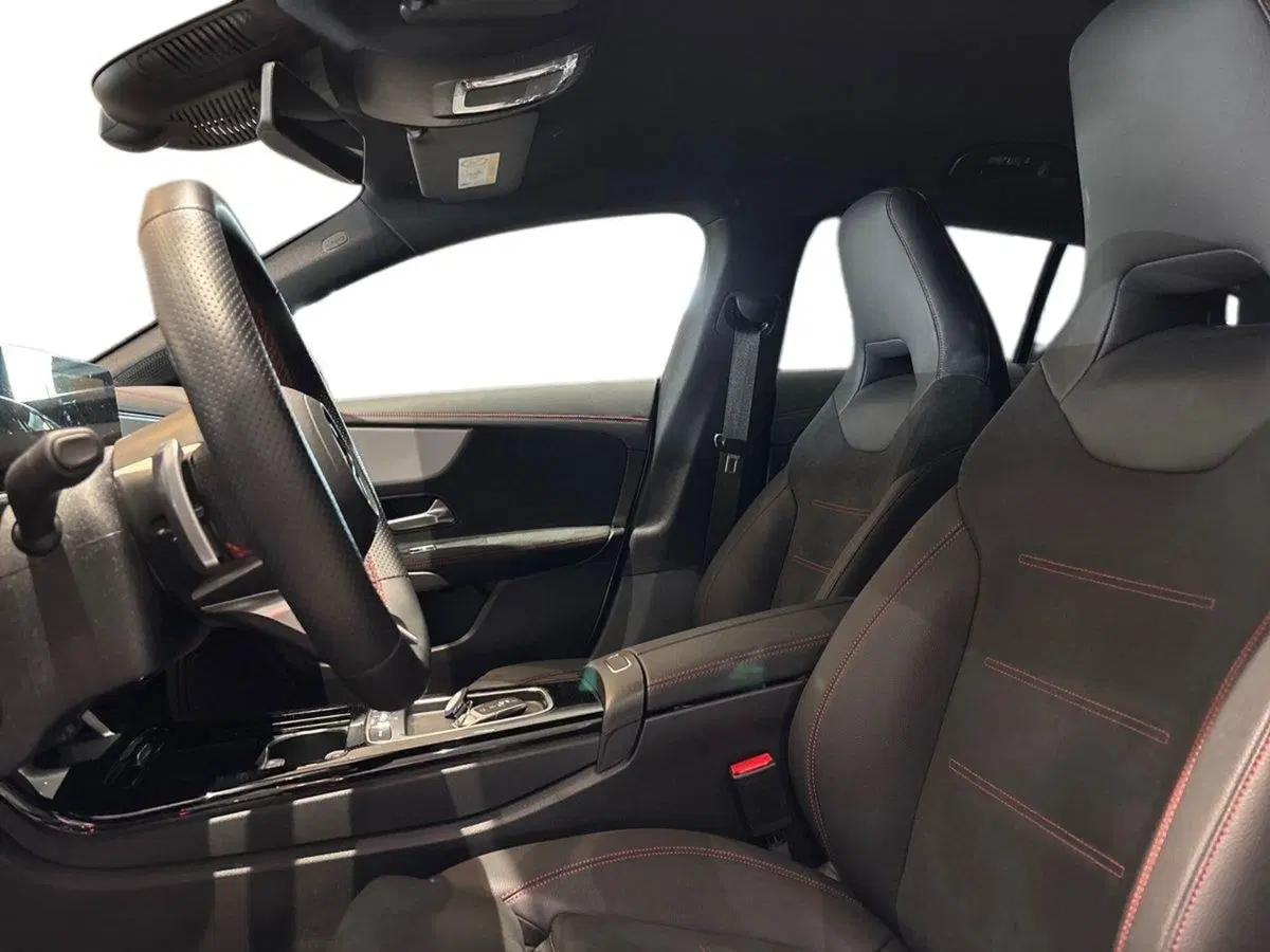 Mercedes-Benz CLA Shooting Brake usata a Firenze (10)
