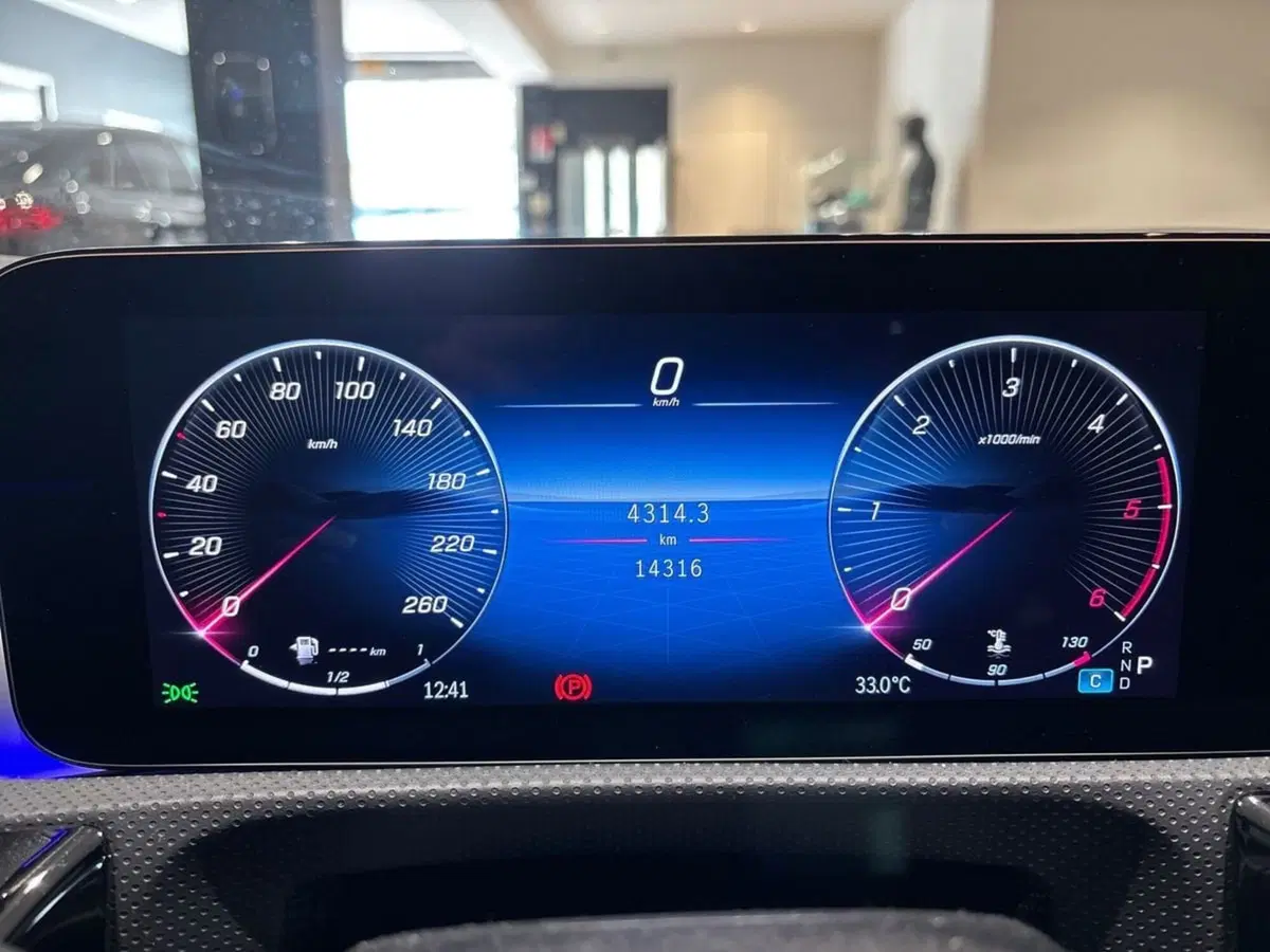 Mercedes-Benz CLA Shooting Brake usata a Firenze (13)