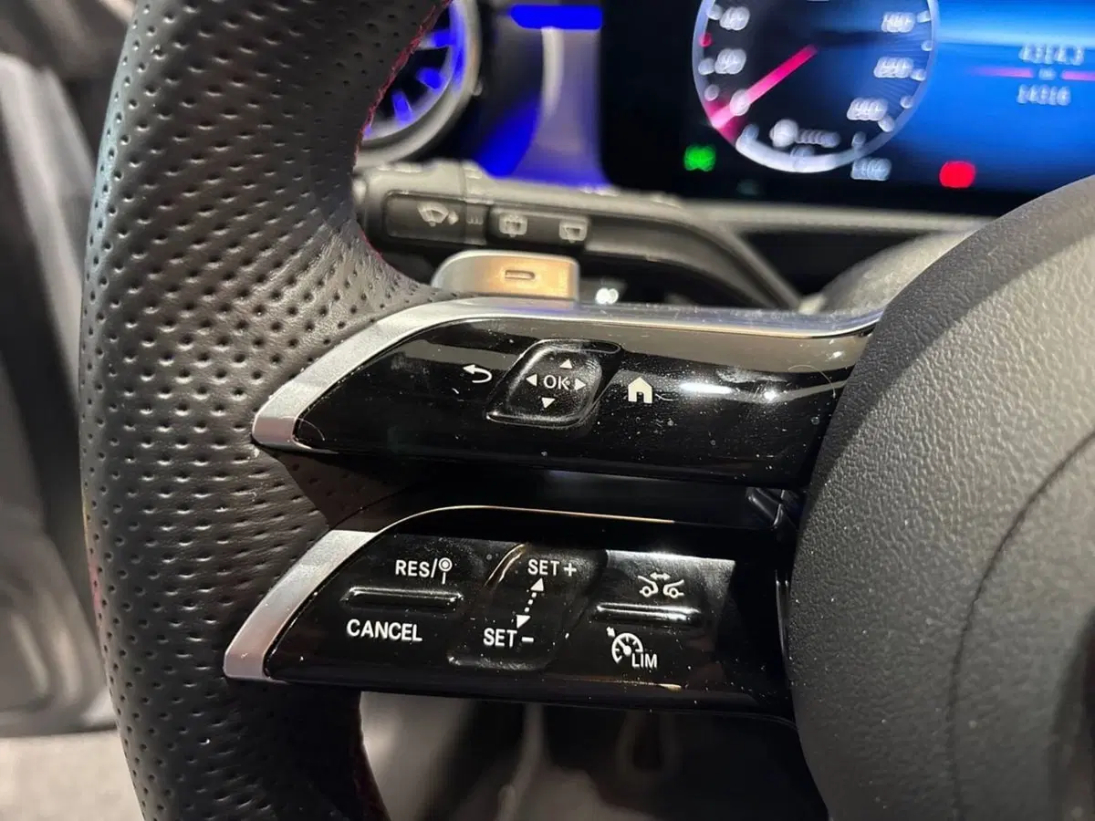Mercedes-Benz CLA Shooting Brake usata a Firenze (19)