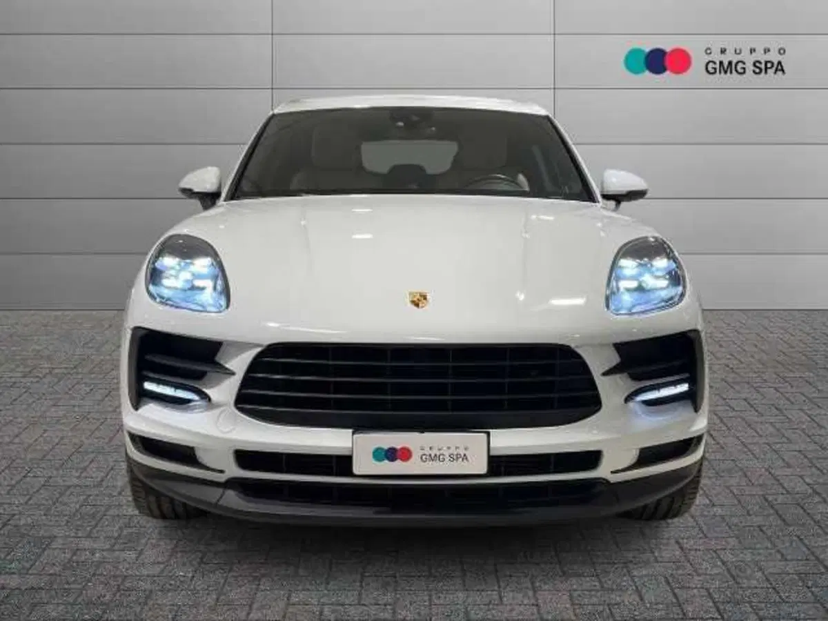Porsche Macan usata a Prato (2)