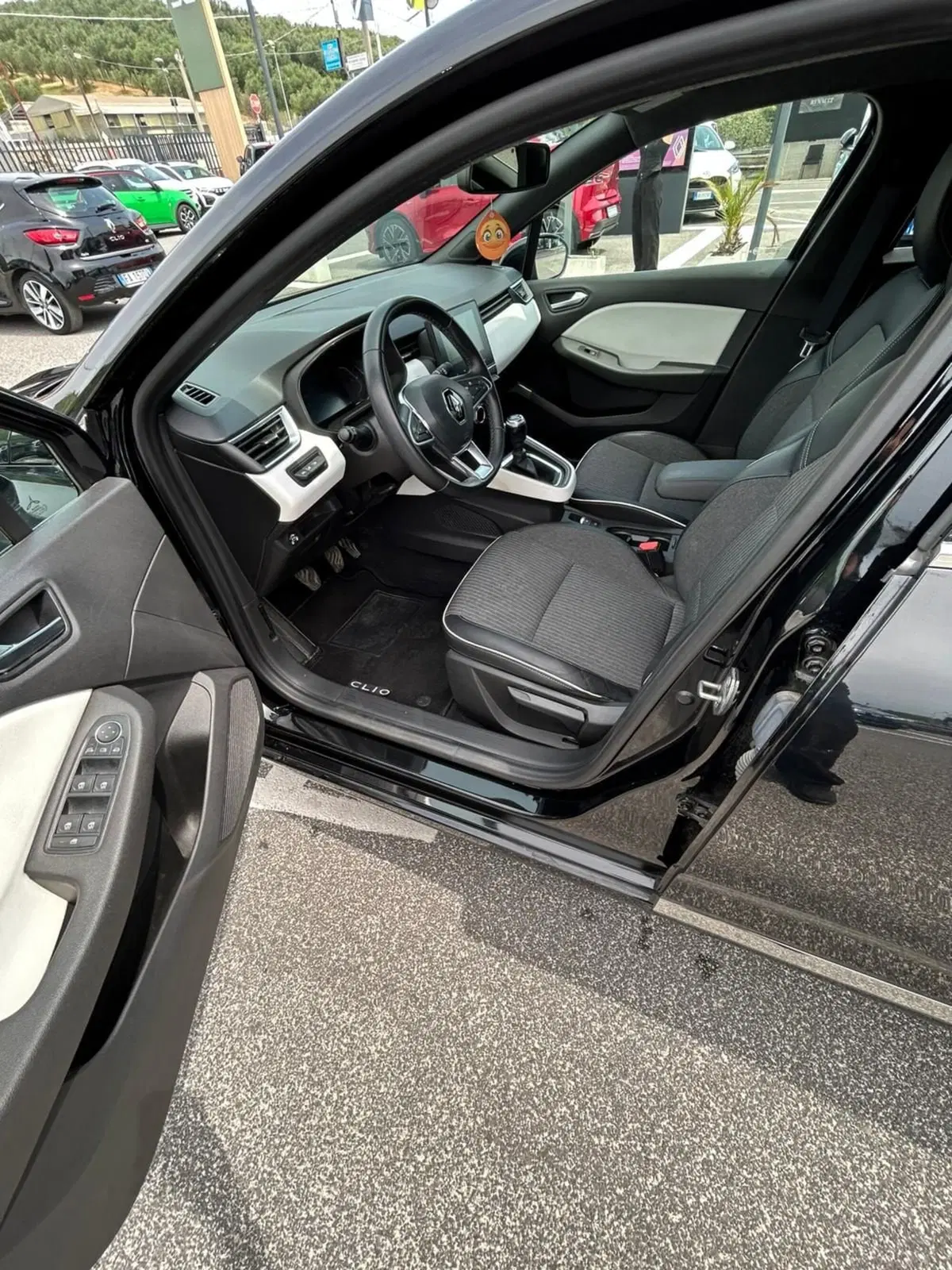 Renault Clio usata a Roma (6)