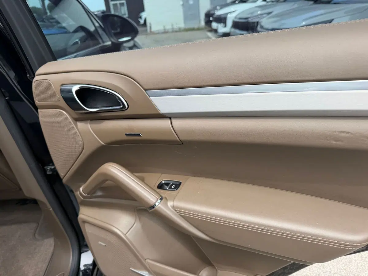 Porsche Cayenne usata a Rimini (20)
