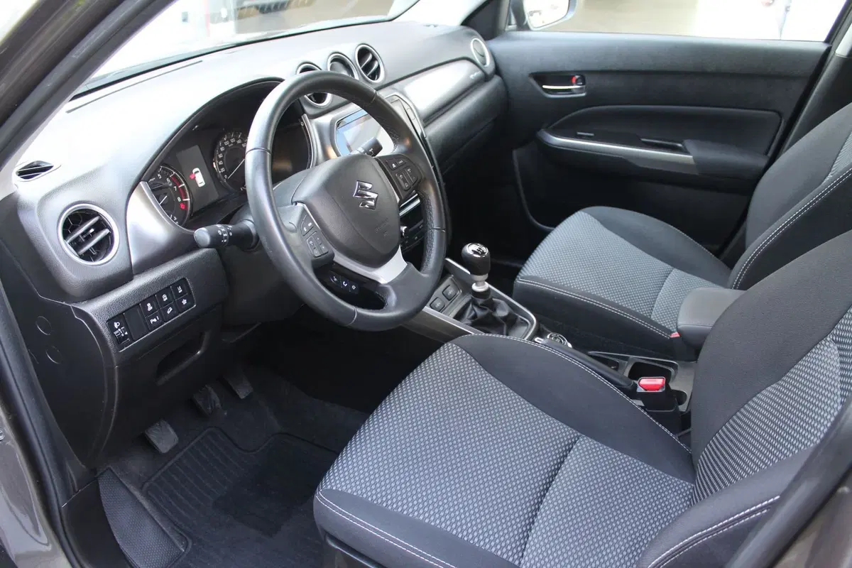 Suzuki Vitara usata a Cuneo (8)