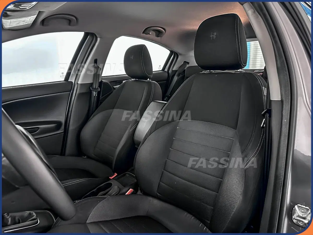 Alfa Romeo Giulietta usata a Milano (8)