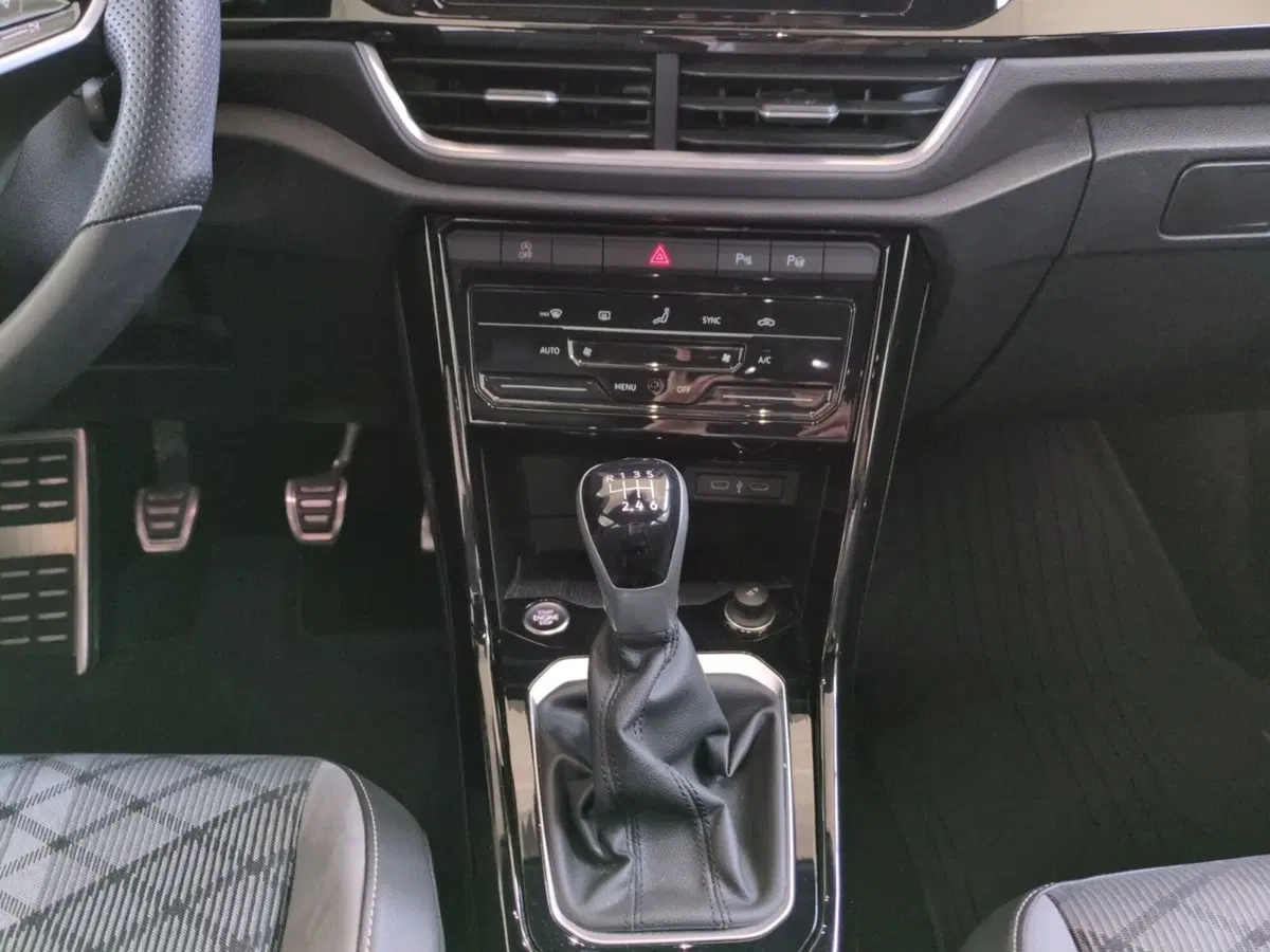 Volkswagen T-Roc usata a Agrigento (10)