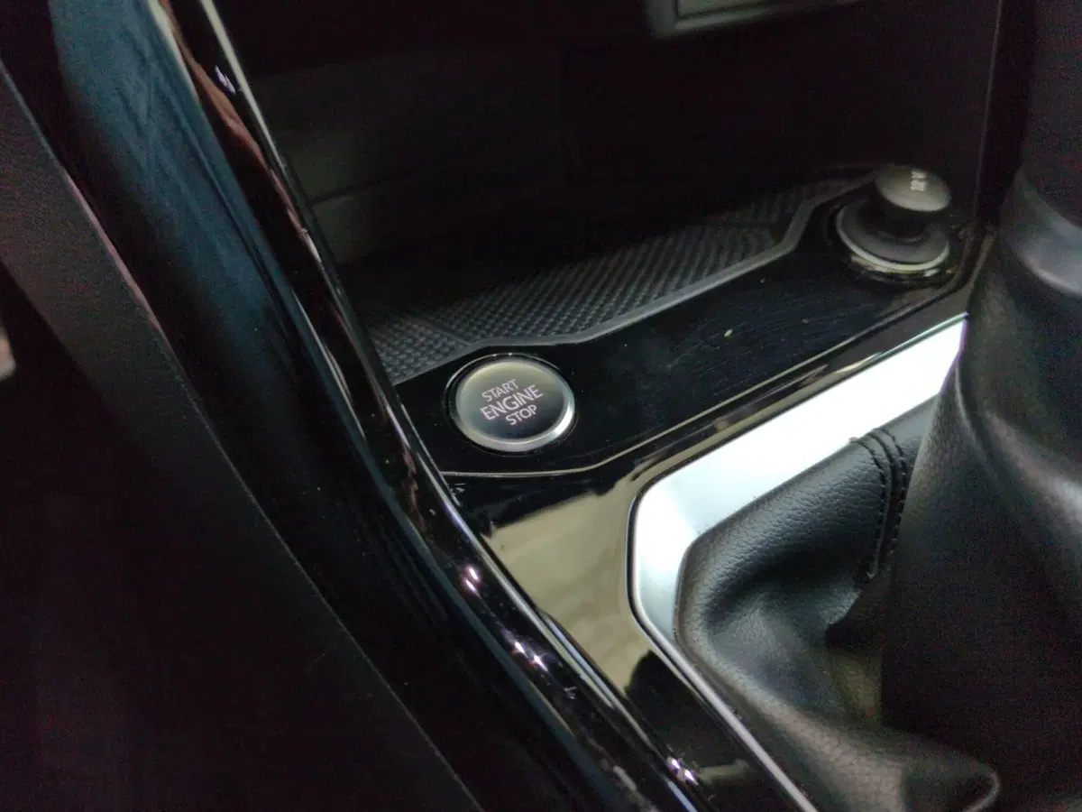 Volkswagen T-Roc usata a Agrigento (16)