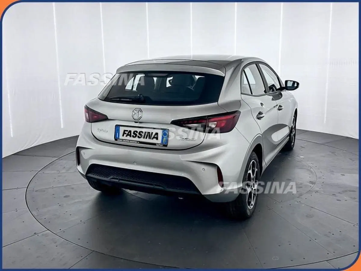 Mg MG3 usata a Milano (6)