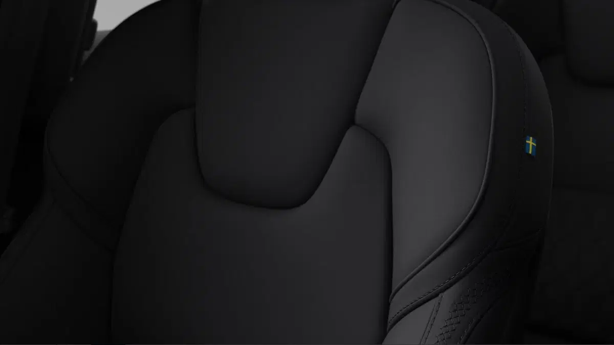 Volvo XC60 nuova a Milano (10)