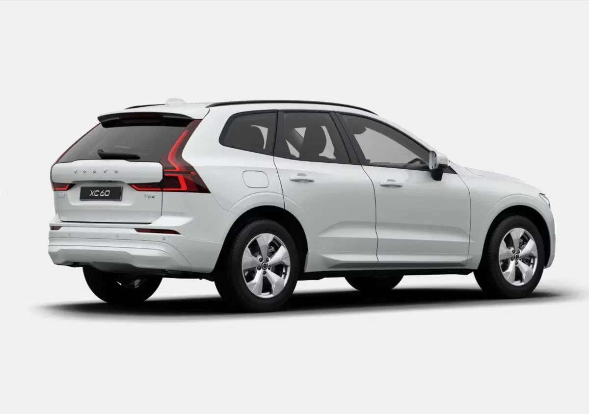 Volvo XC60 nuova a Milano (4)