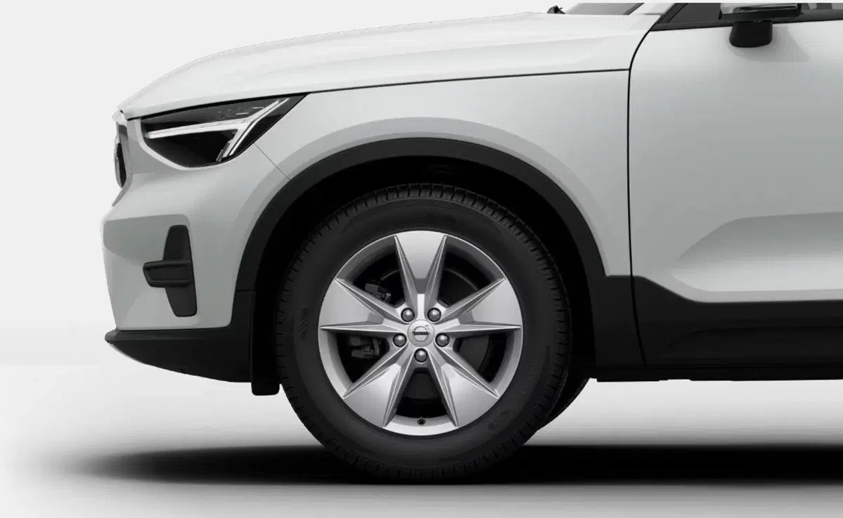 Volvo XC40 nuova a Milano (8)