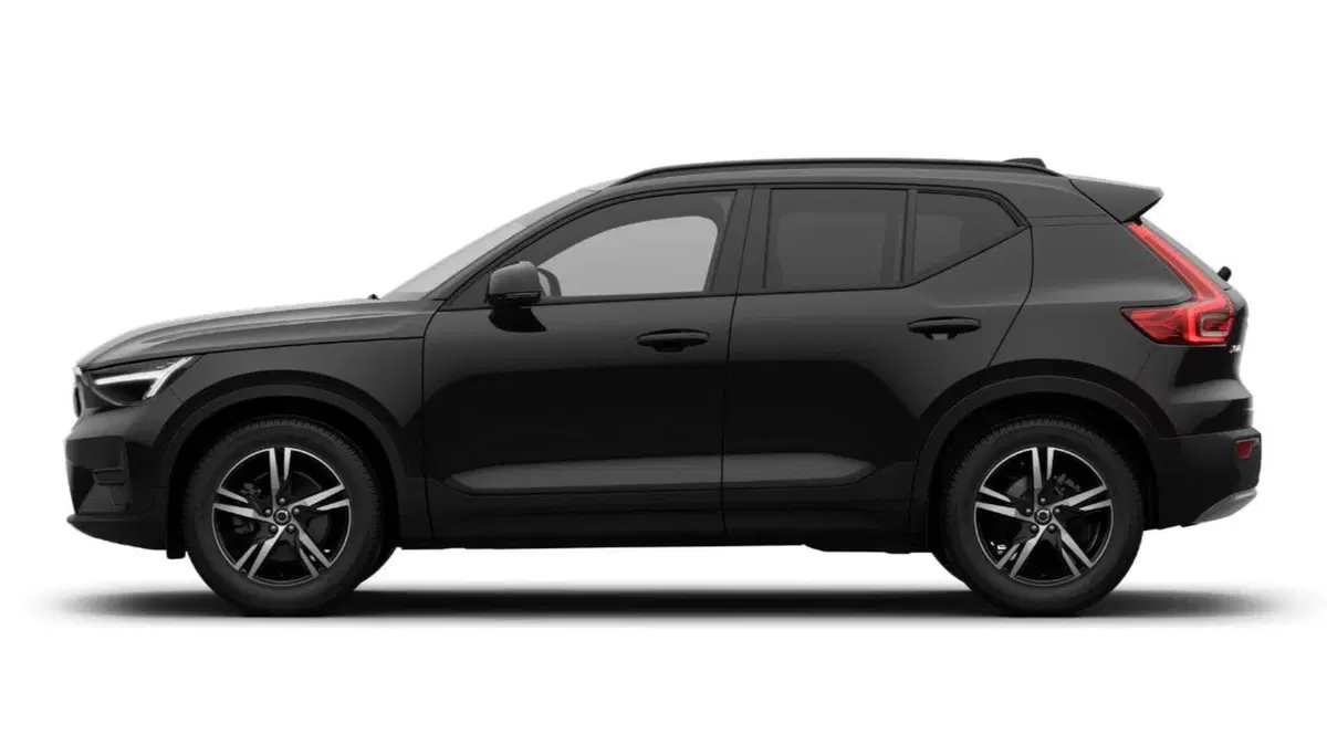 Volvo XC40 nuova a Milano (3)