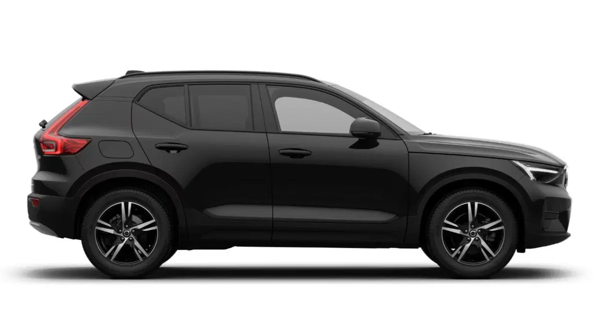 Volvo XC40 nuova a Milano (4)