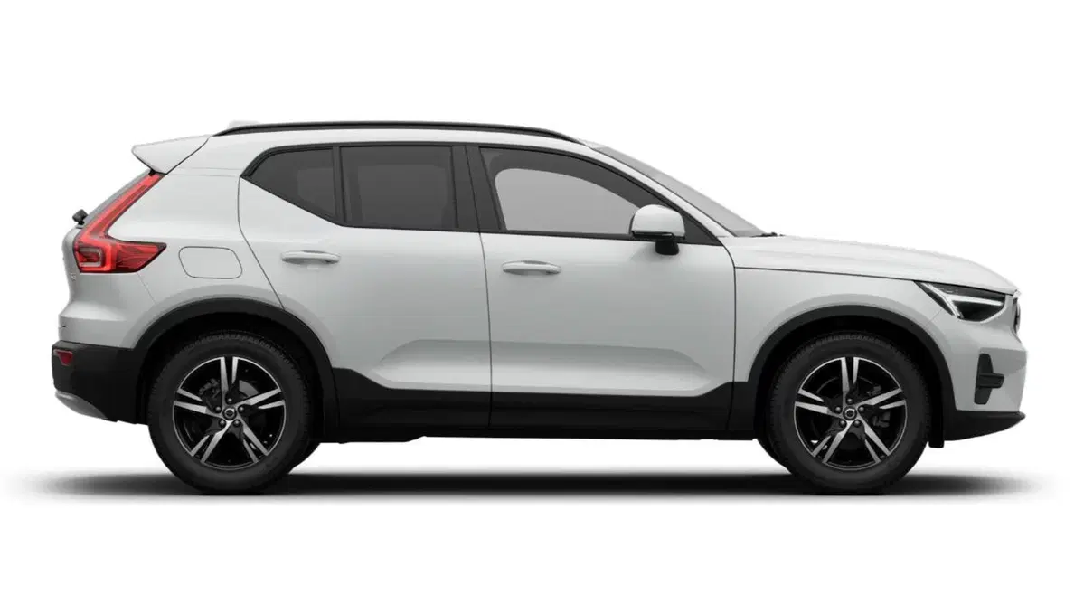 Volvo XC40 nuova a Milano (2)