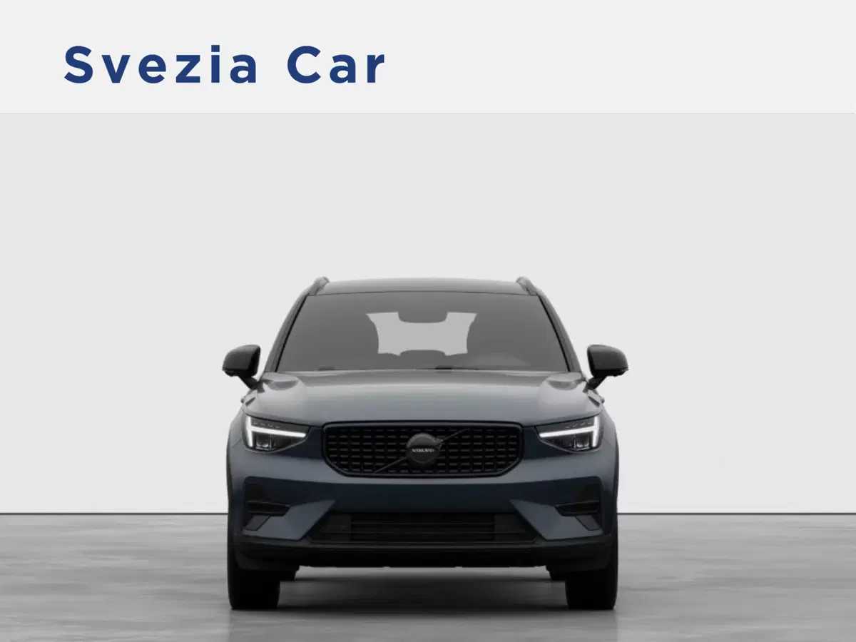 Volvo XC40 nuova a Milano (6)