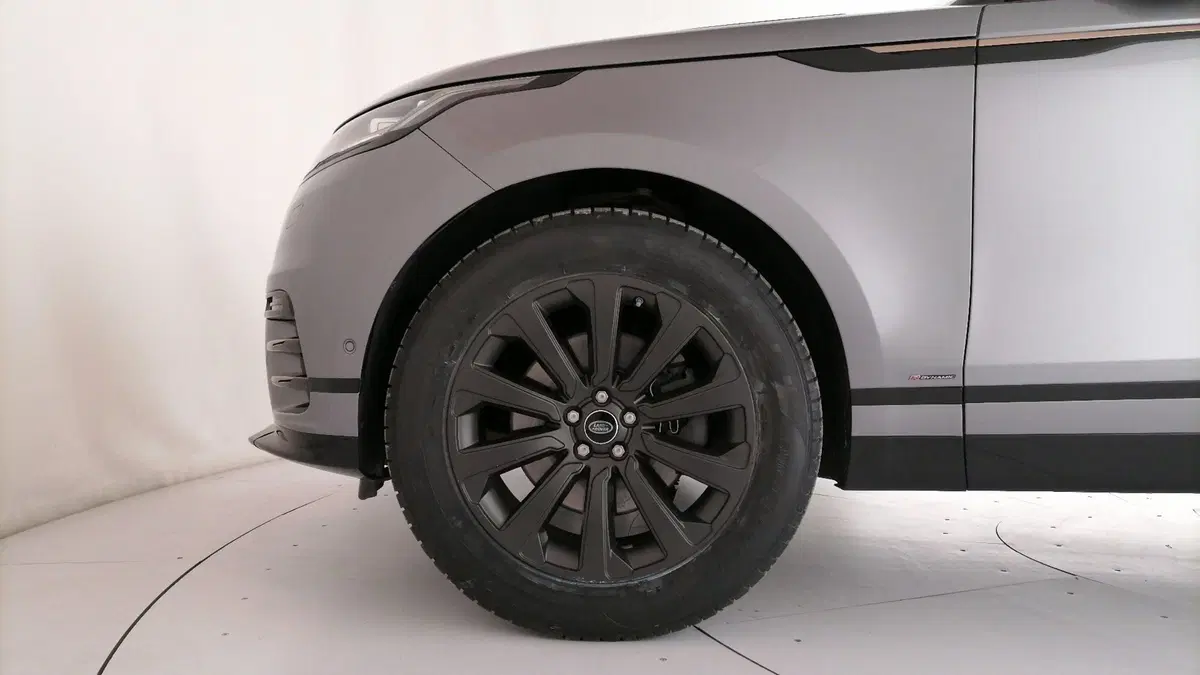 Land Rover Range Rover Velar usata a Roma (9)