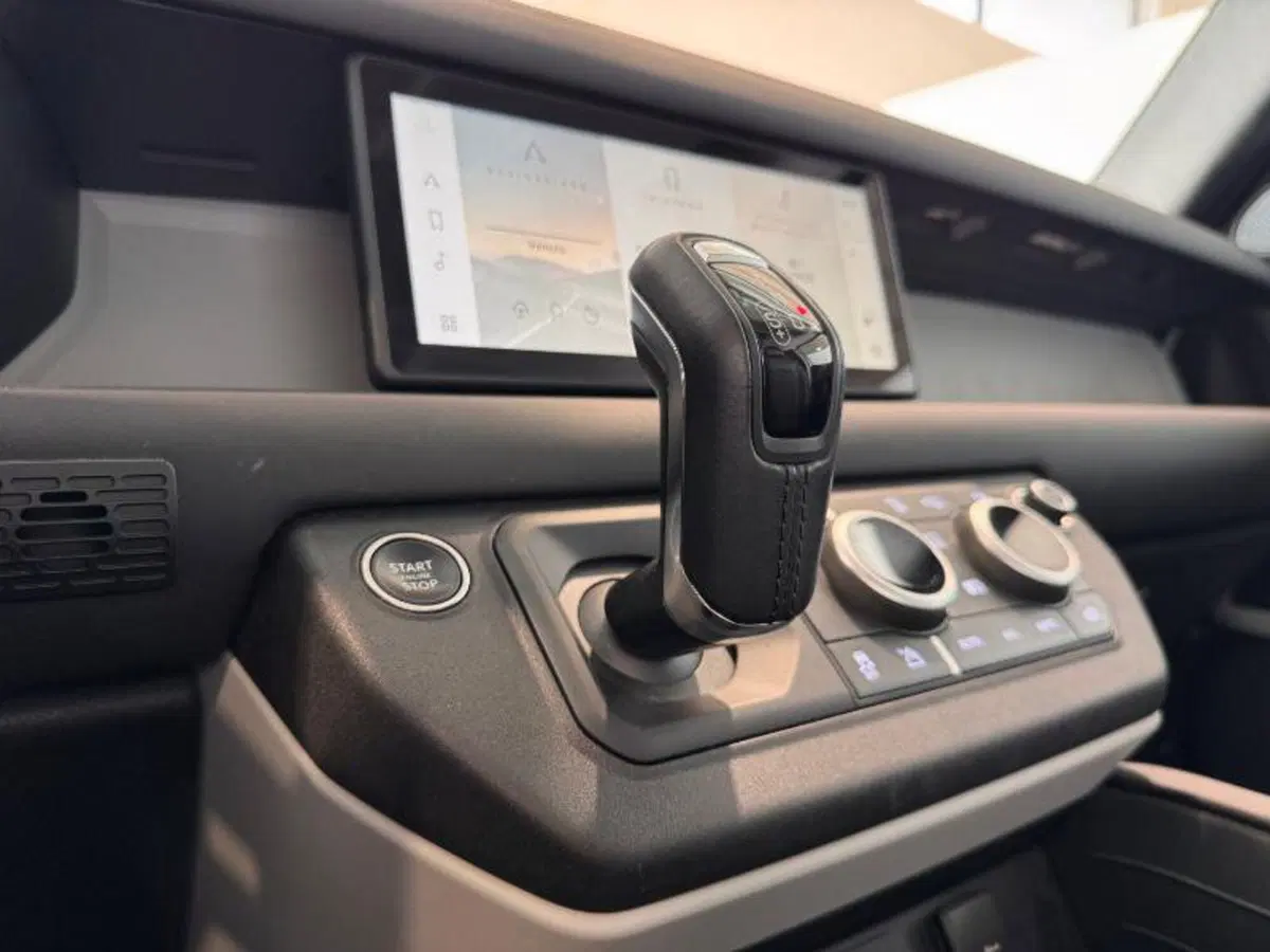Land Rover Defender usata a Venezia (20)