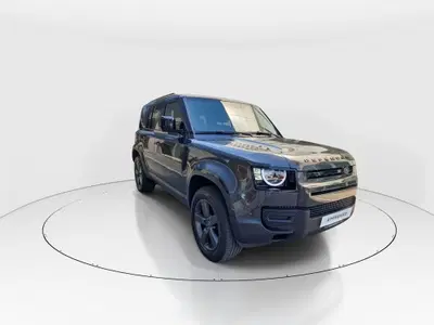 Land Rover Defender 110 3.0D I6 200 CV AWD Auto X-Dynamic S del 2025 usata a Modena