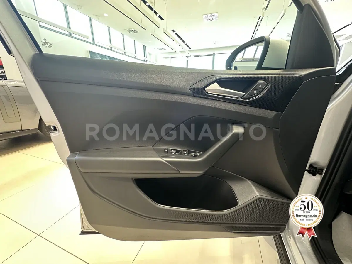 Volkswagen T-Cross usata a Forlì-Cesena (15)