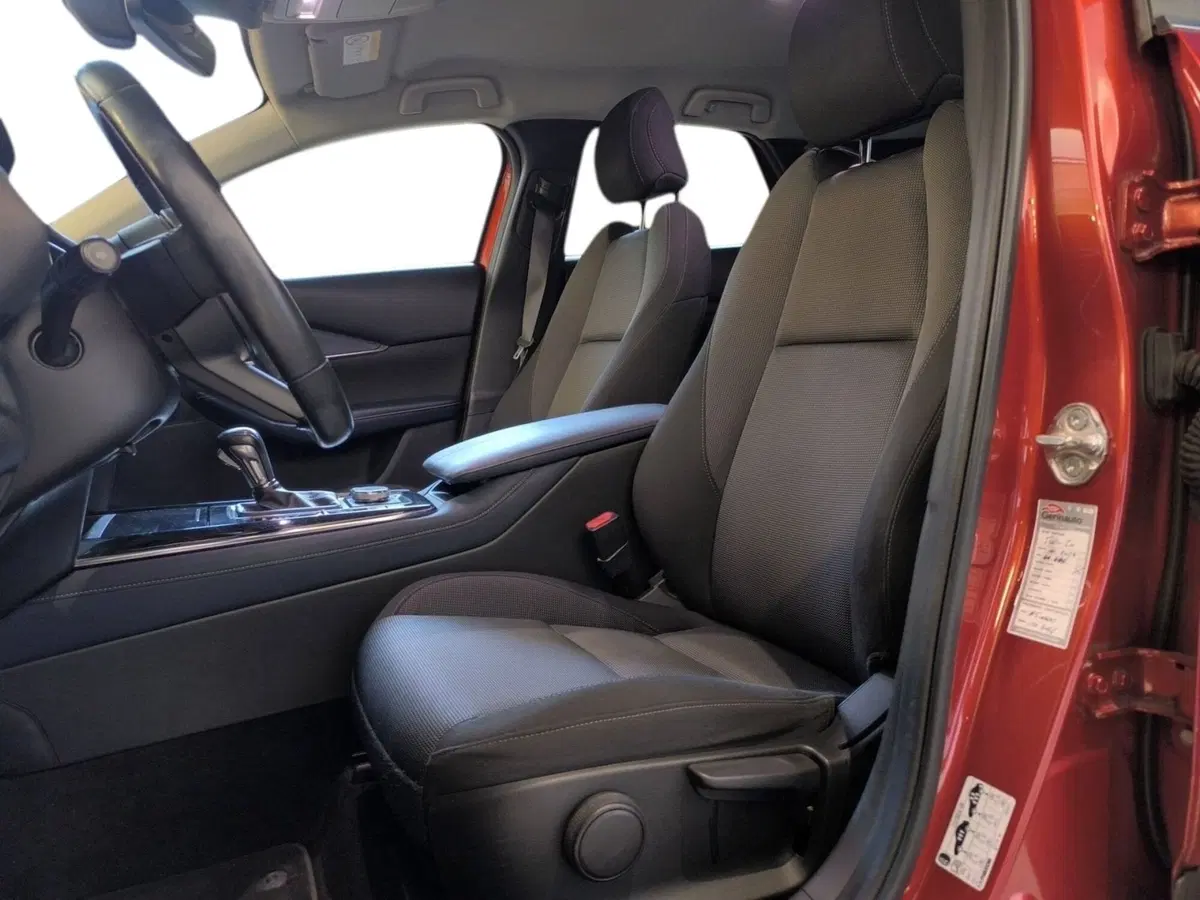 Mazda CX-30 usata a Udine (8)