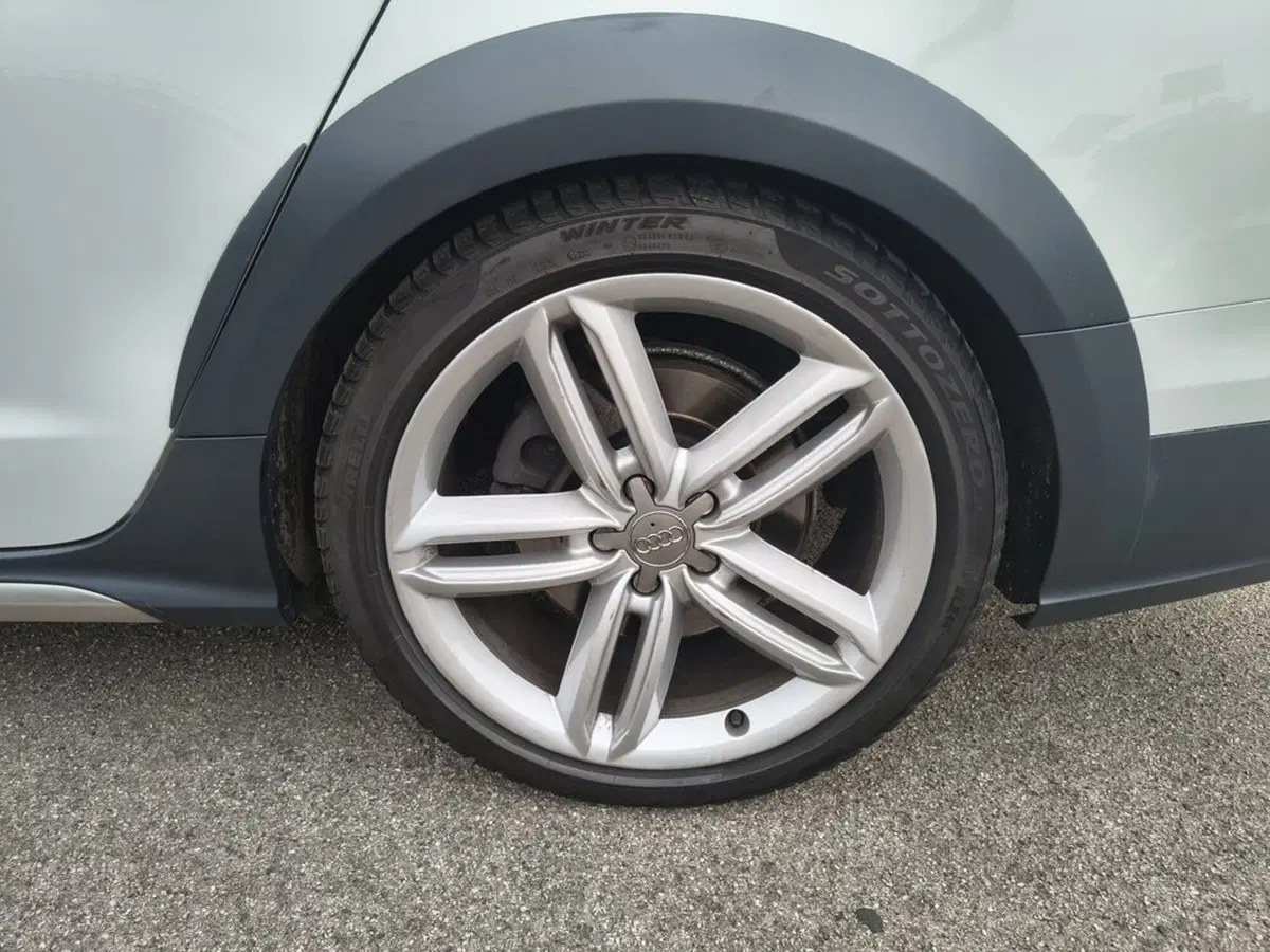 Audi A6 Allroad usata a Padova (9)