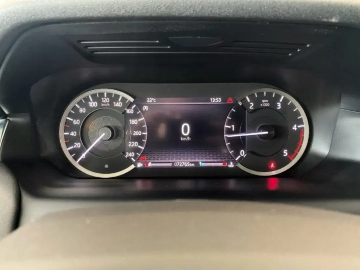 Land Rover Discovery Sport usata a Livorno (12)
