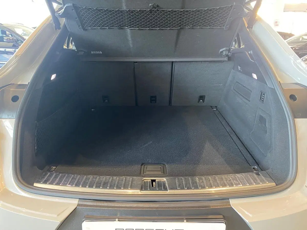Porsche Cayenne usata a Firenze (13)