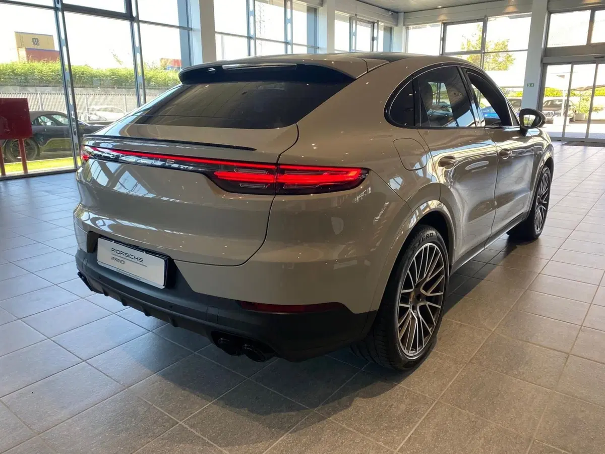 Porsche Cayenne usata a Firenze (4)