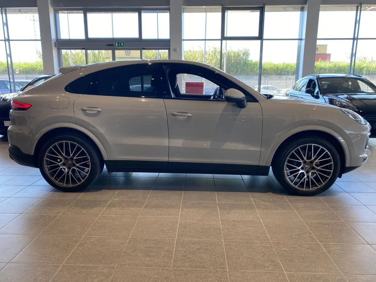 Porsche Cayenne usata a Firenze (5)