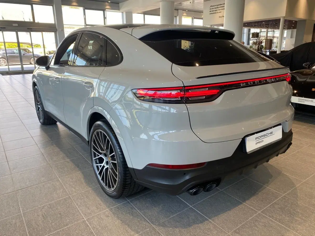 Porsche Cayenne usata a Firenze (6)